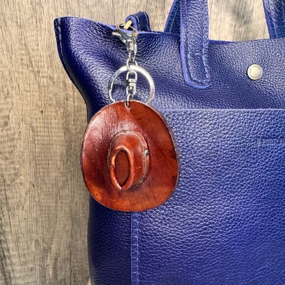 Western Leather Purse Charm Cowboy Hat Bag Charm Keychain NeW FAST SHIP - Picture 2 of 5